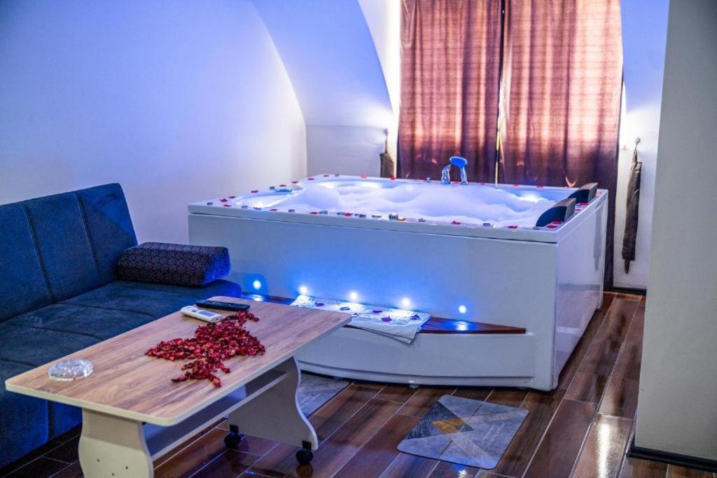 Ayya Suit Hotel Eskihisar Екстер'єр фото